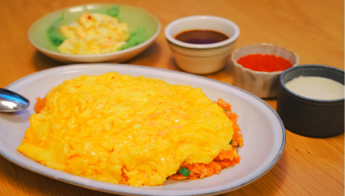 チキンライスのオムライス